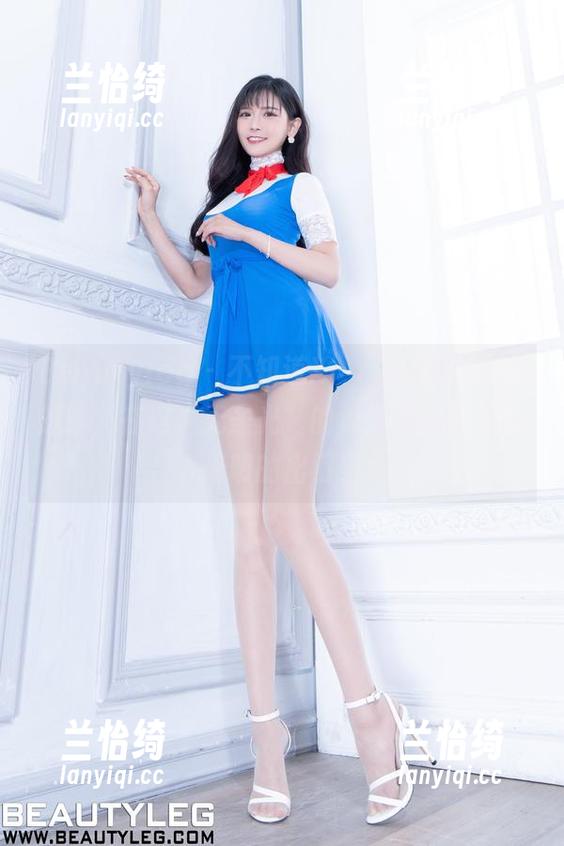 Beautyleg - 不知道X’mas脑子里在想啥，在这“无圣光”的泳池写真里找到光明的出口！