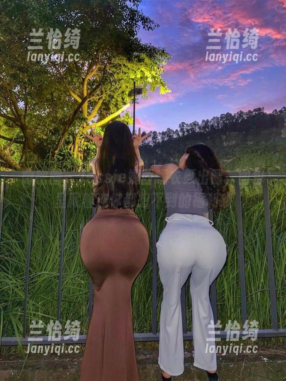 微密圈 - Jessie婕西睡衣频出圈，图包里藏着连你都想不到的福利哦