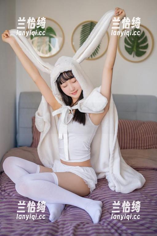 新鲜出炉！喵糖映画最新写真集，家里的小厨娘，你见过吗？