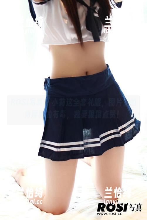 ROSI写真 - 小莉这全套礼服，图片里的角度真的有毒，我要狠狠点赞！