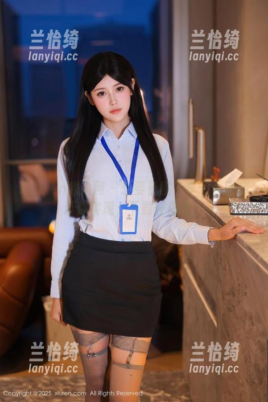 Xiuren秀人网 - 想要长腿？李七喜图库帮你实现，下载任你挑！