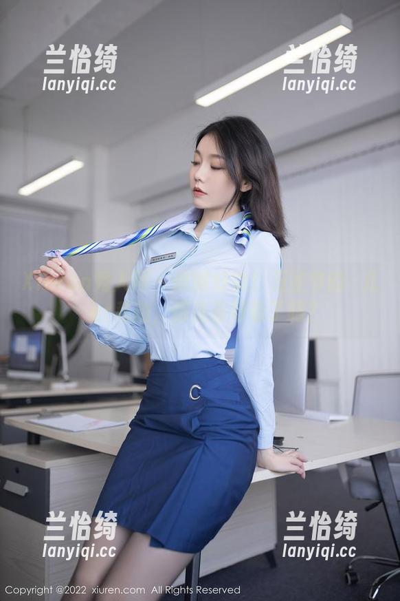 Xiuren秀人网 - 原图好货！万圣节的玥儿玥er私拍，你准备好看了吗？