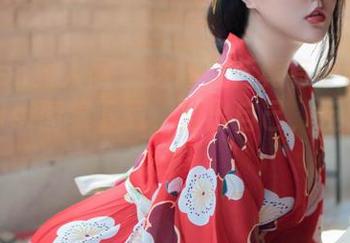 Xiuren秀人网 – 这高跟鞋真有个性——糖豆sisi图集下载，穿出自己，反向潮流来袭。
