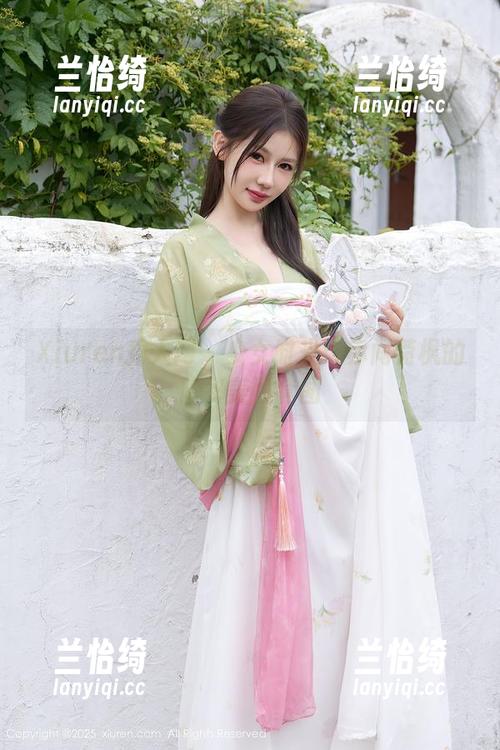 Xiuren秀人网 - 少女时光：赤间菀枫的隐秘美图套图