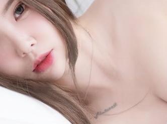 样本一：Yuka(유카)职业装全套，非要让我想到要加班的那种