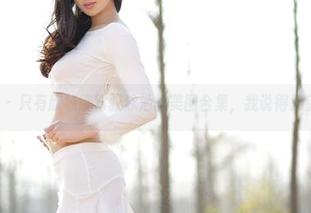 aiss – 只有欣杨能驾驭泳池的美图合集，我说得没错吧？