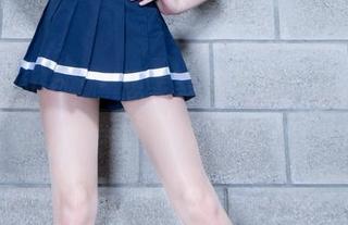 beautyleg – 想要看黄苇萱？她的连体衣美图等你来追。