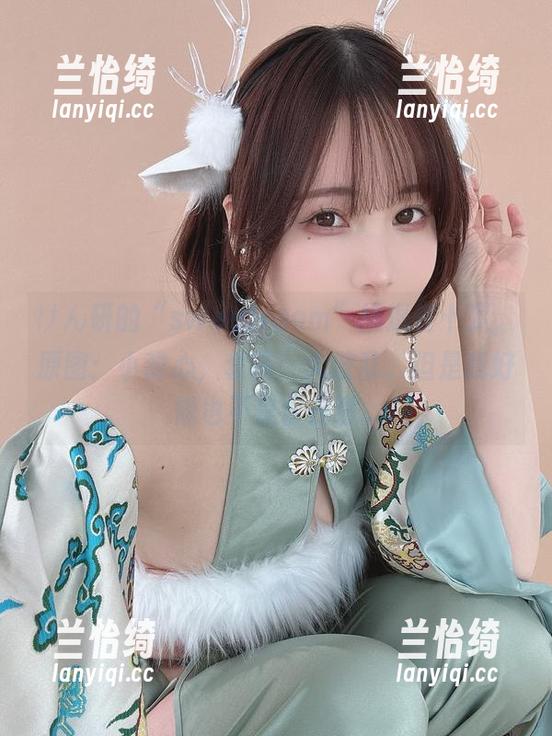 けん研的“sweetroom”挑逗性十足，原图：小甜心，套图：大波乱。但是我好像也不是很在意...