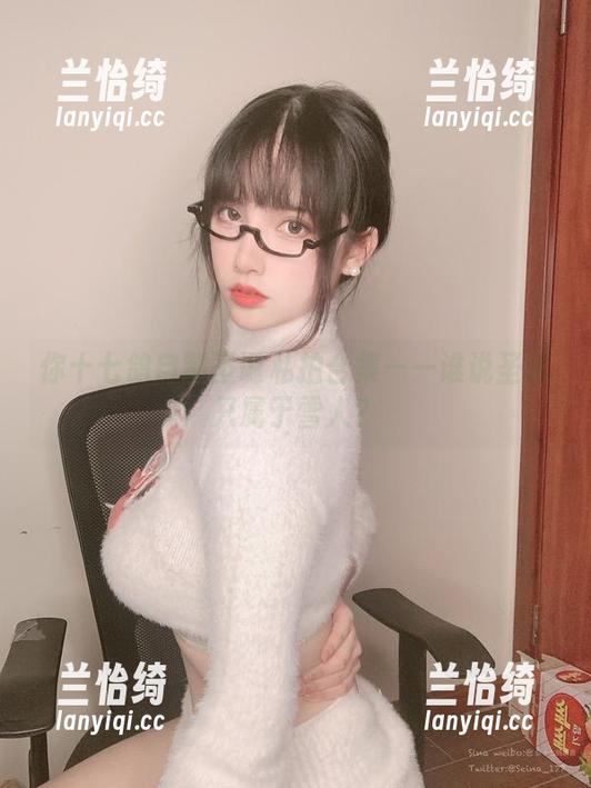 你十七鸽自制圣诞私拍合集——谁说圣诞只属于雪人？