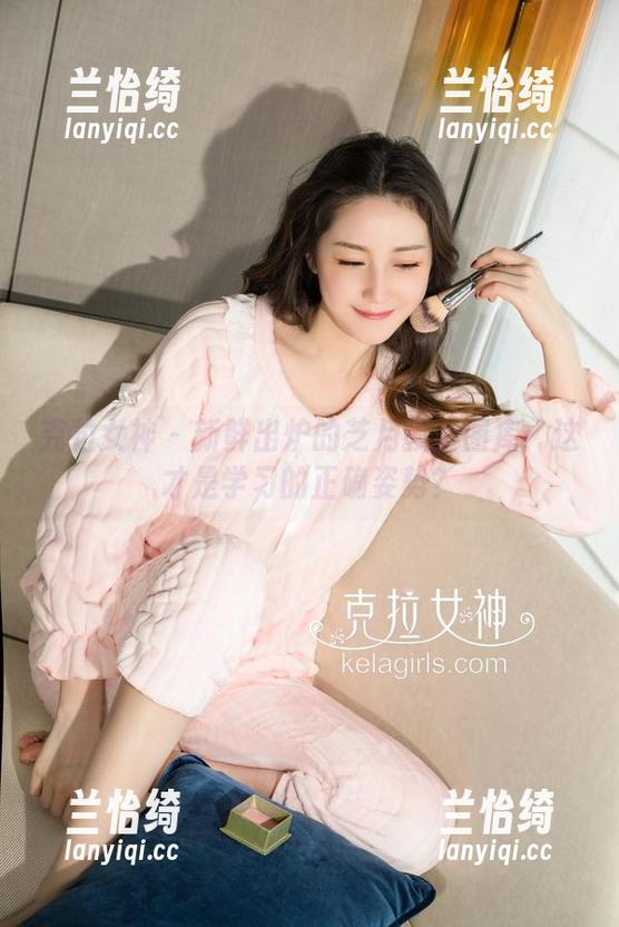 克拉女神 - 新鲜出炉的芝月教室图库：这才是学习的正确姿势？