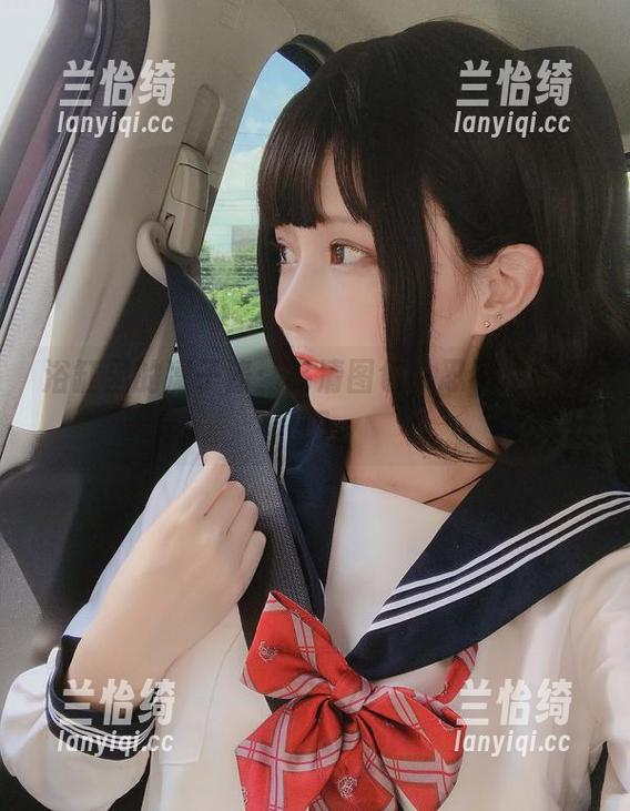 浴缸里的凛子酱：高清图包，忍不住多看几眼。
