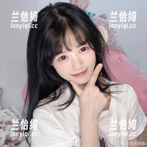 千反田鹿子的新美足图片更新，是不是有点太撩了？