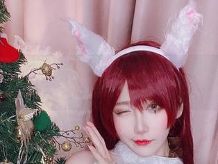 啾小妍Deer的白丝写真集，一场视觉的迷失，原图就在这里等你发现