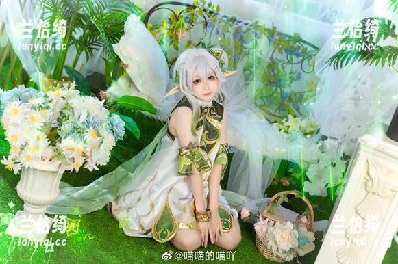 喵喵的喵吖与你共同描绘《尼尔机械纪元2B》的写真奇观，置身其中如同置身某个时空。