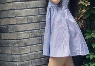 头条女神 – 谁也没有预料到火儿的黑丝竟如此让人牵挂，原图加套图的组合好心塞
