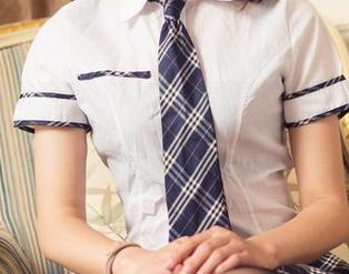 头条女神 – 还想别的酒？莫晓希的免费图集才是醉人源