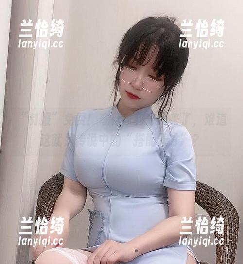 “制服”免费！奇行家狗崽又来了，难道这就是传说中的“搭配天才”？