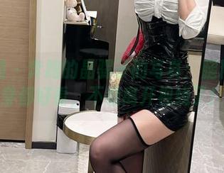 微密圈 – 奔跑的晶骡子的写真：腿精怎么穿都好看，不想离开视线了！