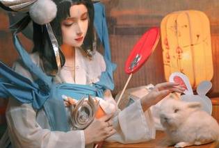 奶狮不咬人旅拍：高清写真，让我脸上的油光无处遁形