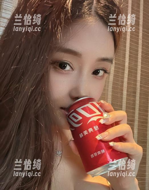微密圈 - 奶雯和她的女友合集，快来看这美图，是不是在放大招？