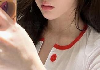 微密圈 – 图册分享：妮是老虎如何让玫瑰和渔网自我和解，不知是配还是抢风头？