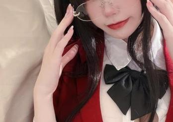 看安食Ajiki的修女合集，更新这条款挺有趣哟！