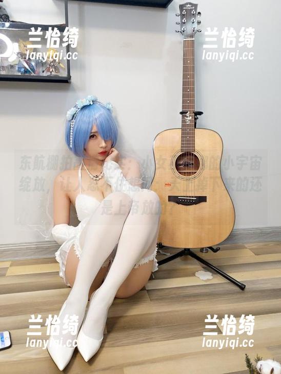 东航棚拍高清纪实：小女巫露娜的小宇宙绽放，让人忍不住想问：天上掉下来的还是上帝放的？