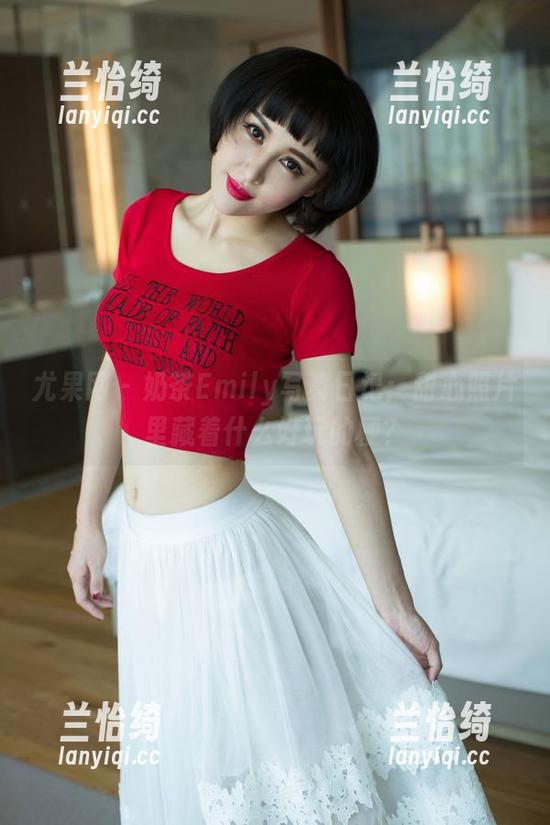 尤果网 - 奶茶Emily写真日记：甜心照片里藏着什么好玩的梗？