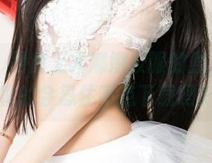 尤果网 – 网盘上尤娜娜校服的照片，你们真的会忍住不点下载吗？