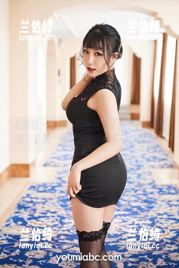 尤蜜荟 - 写真迷的福利来了！小KK“绝美”更新，视线锁定她的每一个细节！