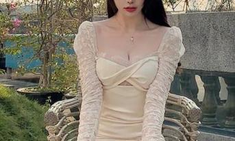微密圈 – 图片曝光！私拍徐莉芝的枣红裙黑丝组合，真让人挪不开眼睛。