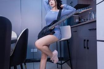 无颜小天使wy教你玩转护士风：原图上线，免费不限量哦！