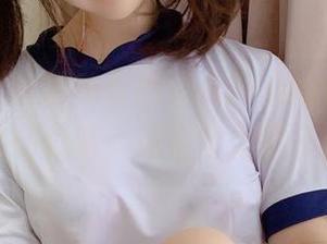是依酱吖的妹妹套图，很用心的作品，下载后我就在思考，这值得重温多少遍呢？