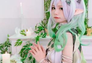 爆机少女喵小吉又来了！最新图库里面的明日香，完全是“补奸计划”里的最佳代言人。