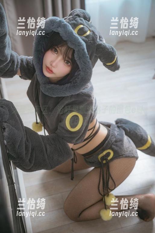 无圣光盲区：浴缸里狐洛洛子的图包e时代印记