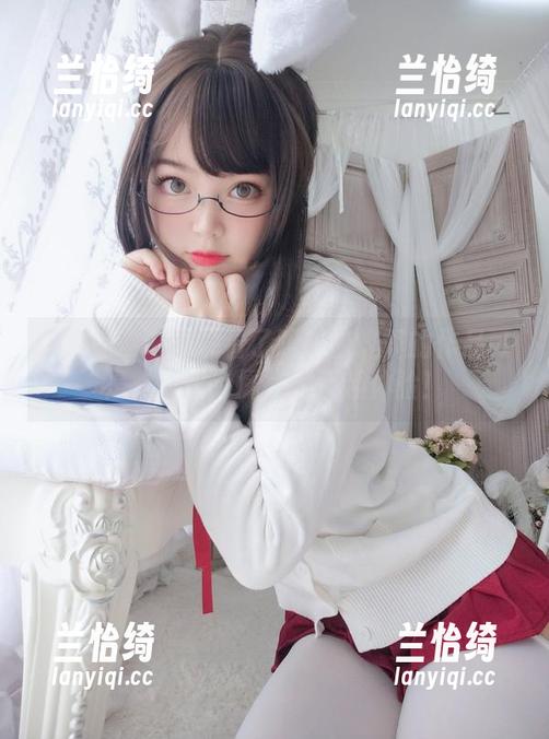 二月你准备好观看了吗？白烨烨的作品可是‘铁粉专属’的风趣体验！