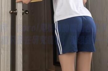 秀人网 – Carol周妍希的眼镜合集更新：我真的只是在研究镜框，没想到……嘘！