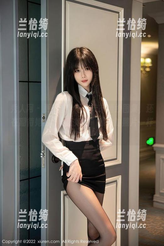 秀人网 - 更新啦！千夜未来婚纱图集，还在期待她的“美好婚姻”像她的照片一样完美...