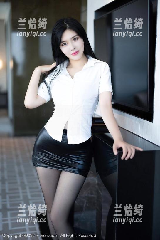 秀人网 - 美脚图包：呆呆的瑞BB又来撩，我能怎么办