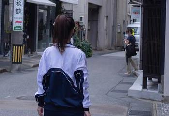 秀人网 – 周于希Sally的白衬衫作品：我只能说，别再打扰我
