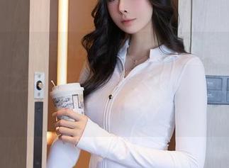 秀人网 – 瑶瑶baby兔女郎：高画质，不只光影之美，还有她为你设下的那点小陷阱！