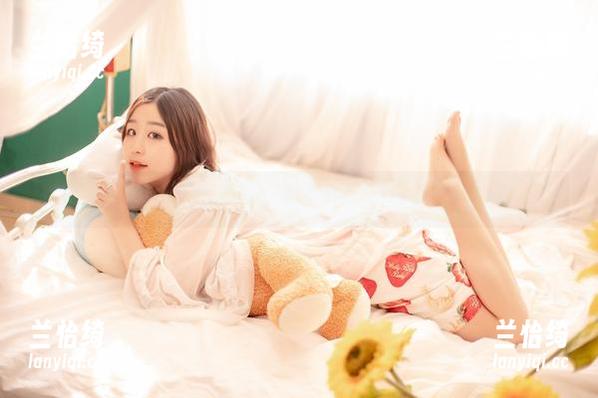 穆零Mu0的女王帅气美图，资源有限，请抓紧——你不来么？