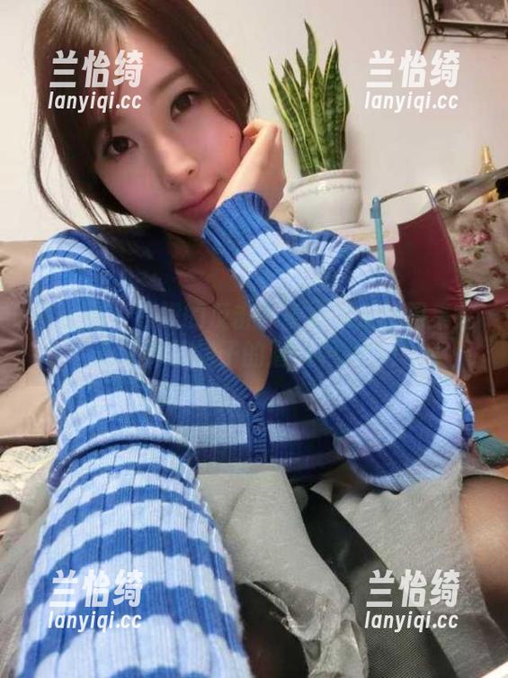 微密圈 - 白裙的反击？童小芯定制图集完美演绎了裙子的潜力和妙处！