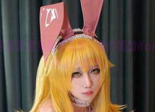 你能相信这居然是免费的写真？绞肉姬的KaruneSHI-E真让人意外。