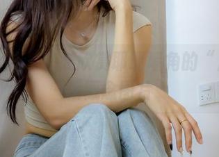绮梦摄影 – 在线欣赏耶耶墙角的“居家”新概念图片