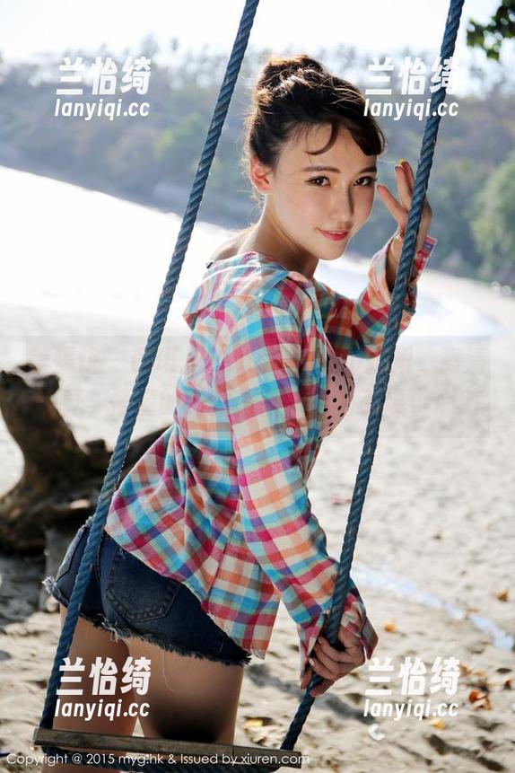 美媛馆 - 唐琪儿Beautywith短裙，高清写真，懵懂的身体语言，即将引爆小心脏