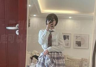 微密圈 – 胜利的小生活的图包，看可爱性感到底可以有多迷人，自己猜猜吧！