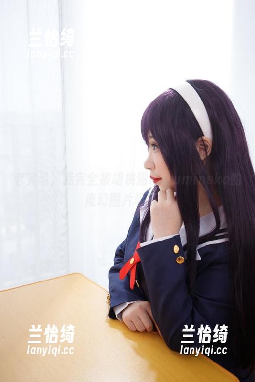 老实说，我完全被胡桃猫Kurumineko的魔幻图片吸引了