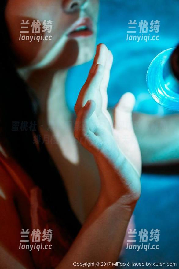 蜜桃社 - 精选图集：你可曾见过这么纯的绯月樱-Cherry？皎洁无暇！