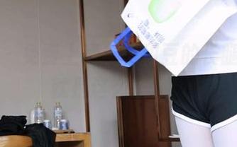 袜啵啵 – 免费上线！小甜豆的长腿合集，就是这么任性！